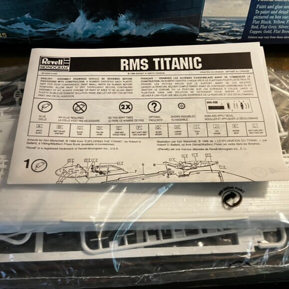 Revell Monogram Titanic 1998 #445 Famous Ocean Liner Of The Epic Disaster 1:570 - Picture 4 of 4